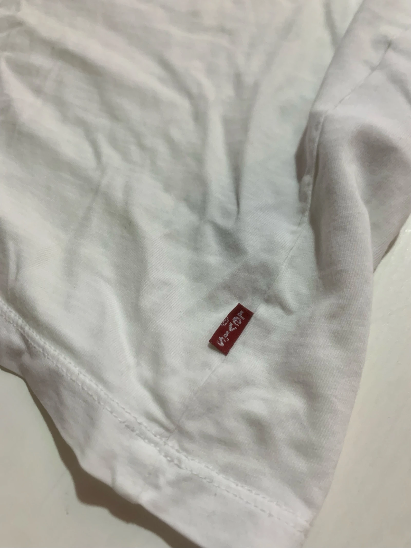 Levi’s Classic White Printed T-Shirt Size M – photo 3